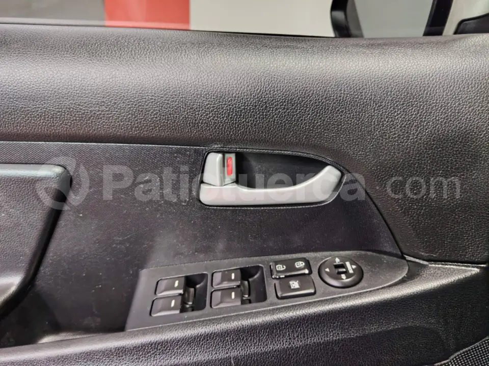 Foto 2 de Kia Sportage Active