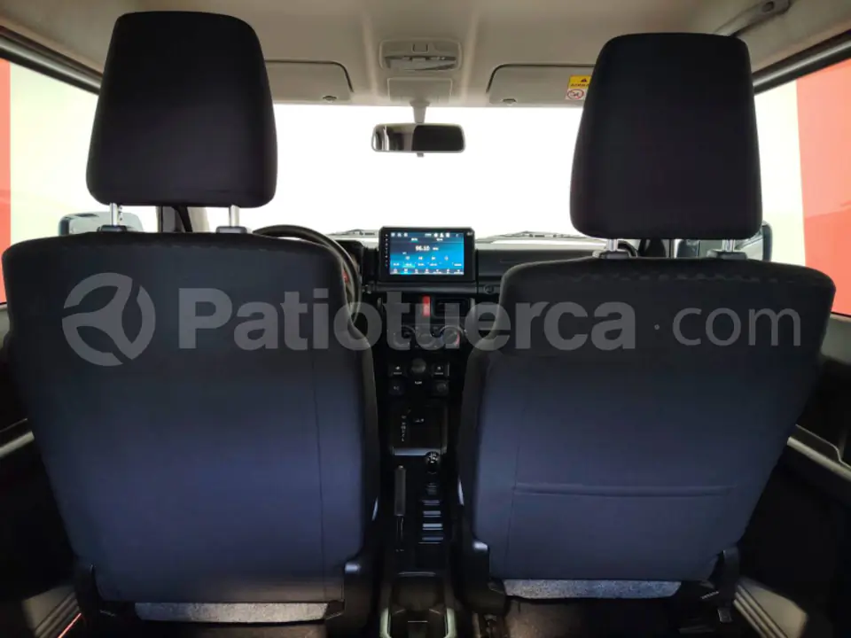 Foto 11 de Suzuki Jimny GL