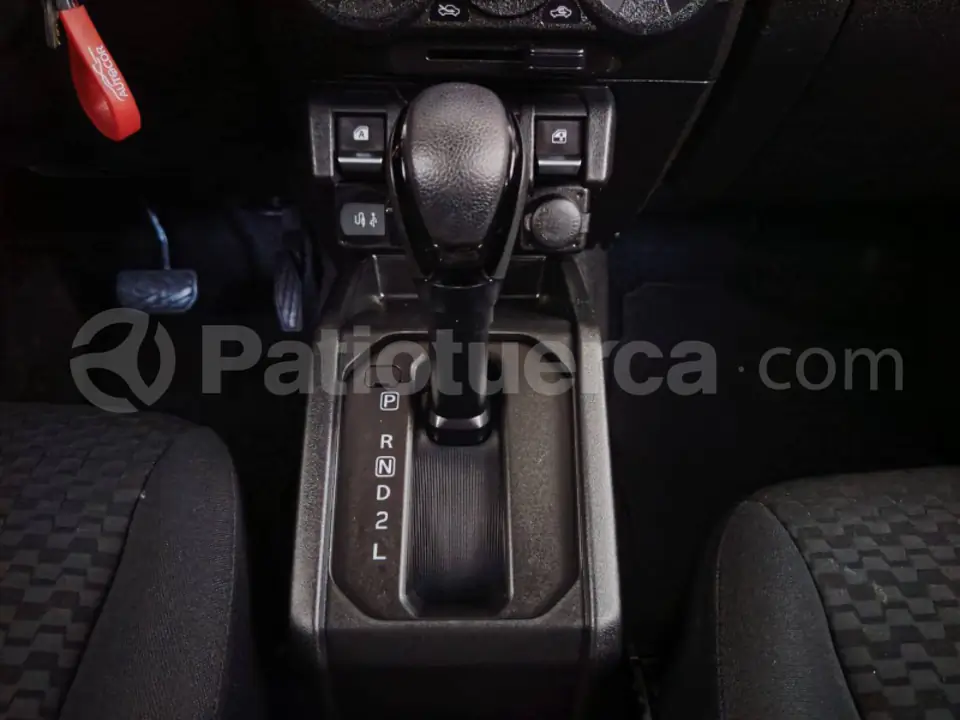 Foto 24 de Suzuki Jimny GL