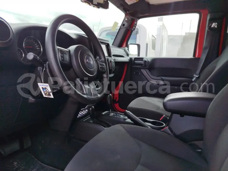 Foto 12 de Jeep Wrangler Sport