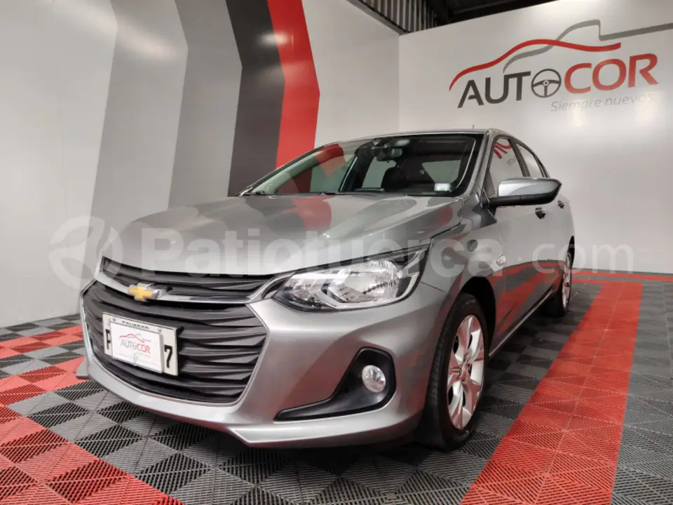 Foto 2 de Chevrolet ONIX LTZ TURBO