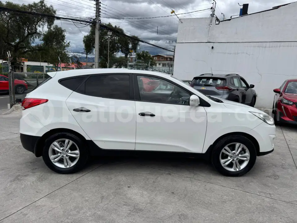 Foto 7 de Hyundai TUCSON IX 2.0 4X4