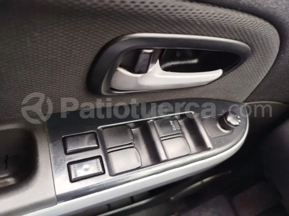 Foto 9 de Suzuki Grand Vitara SZ
