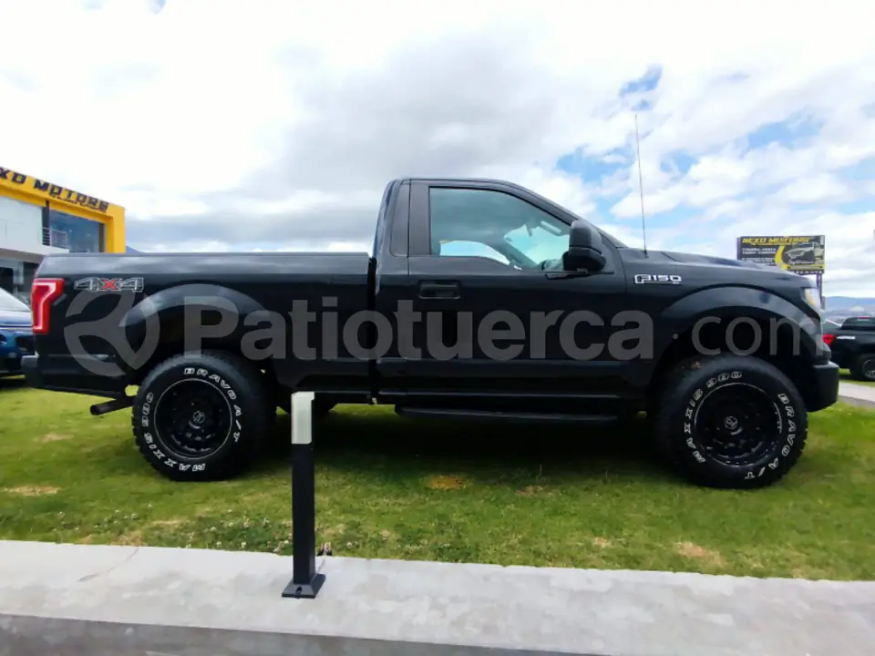 Foto 3 de Ford F150 CS 4x4