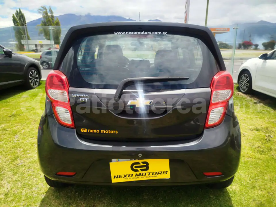Foto 5 de Chevrolet Spark GT