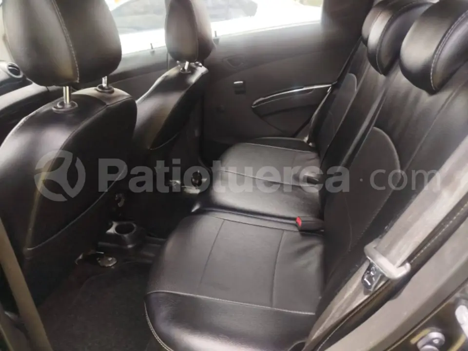Foto 13 de Chevrolet Spark GT