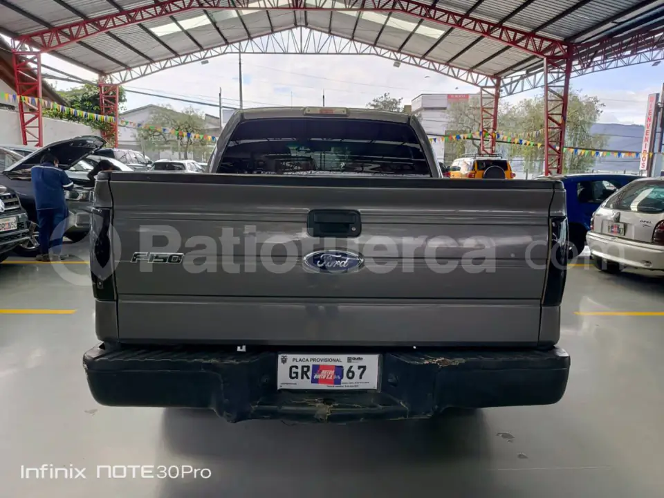 Foto 6 de Ford F150 XLT Lariat