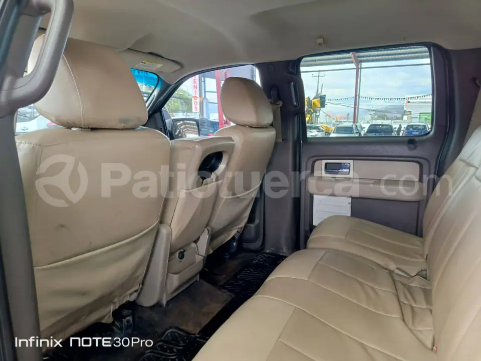 Foto 8 de Ford F150 XLT Lariat