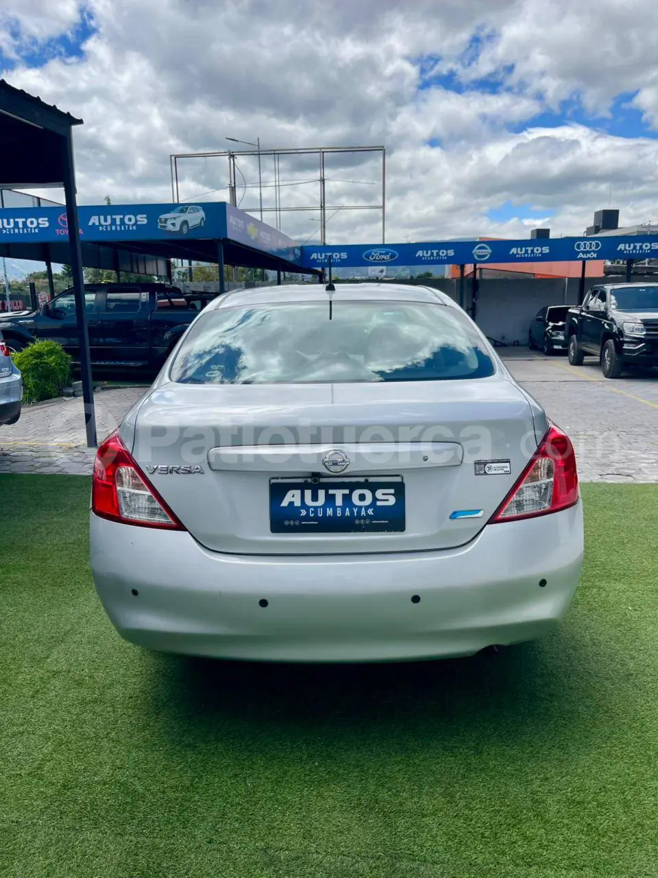 Foto 6 de Nissan Versa