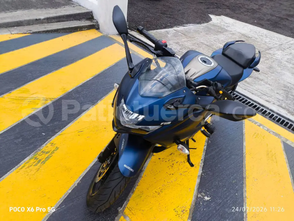 Foto 4 de Suzuki Gixxer