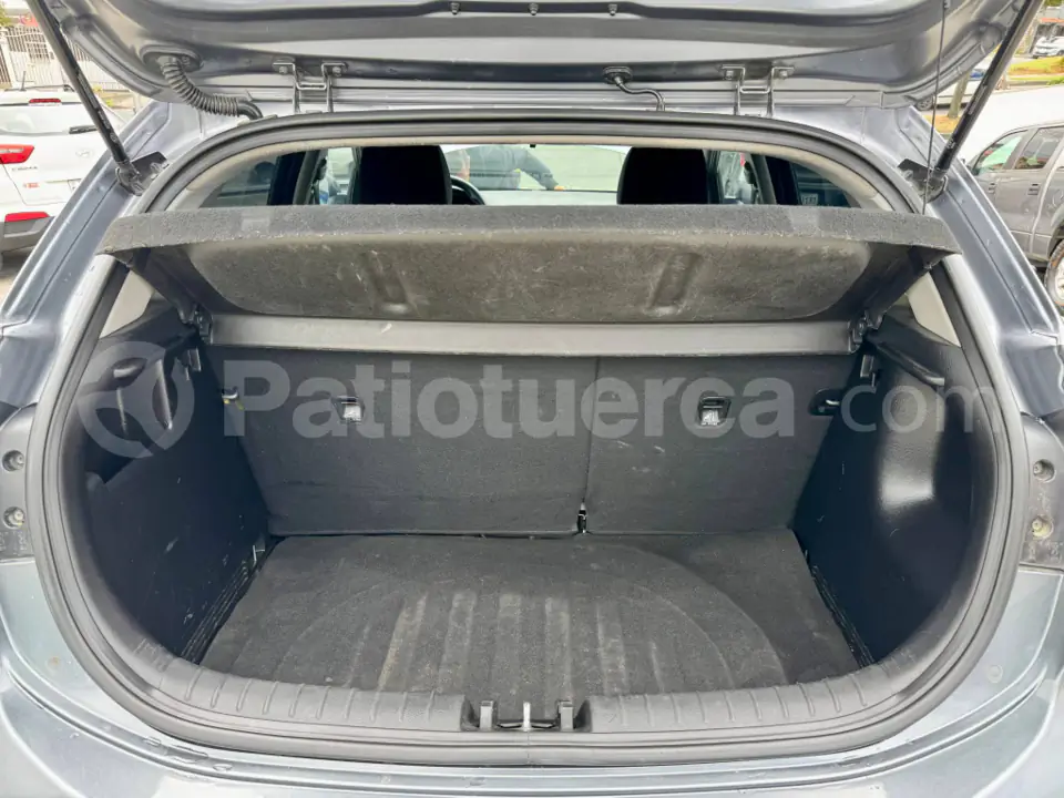 Foto 9 de Kia RIO EX