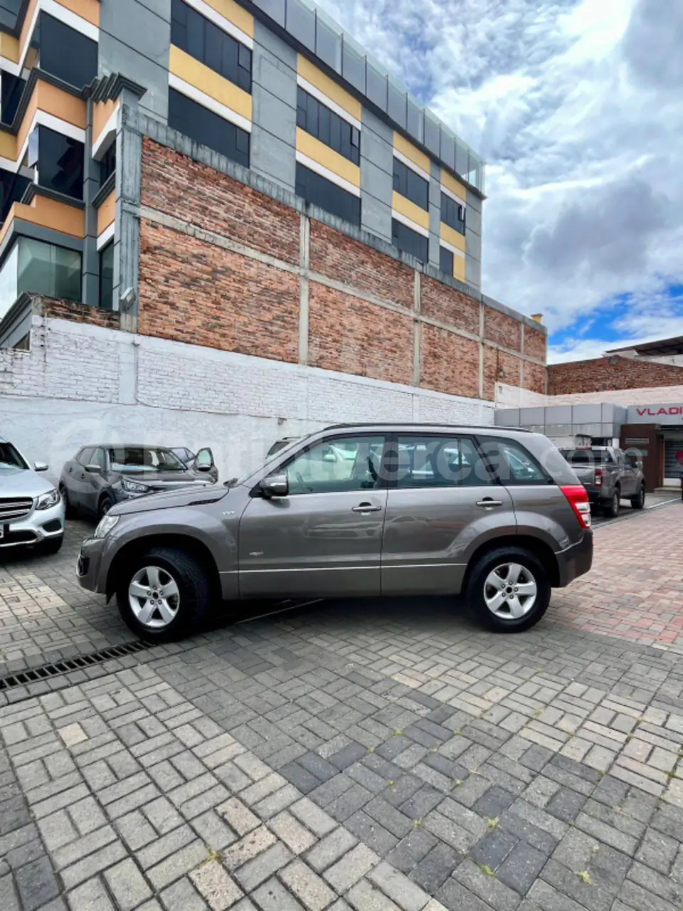 Foto 3 de Chevrolet Grand Vitara SZ 2.4