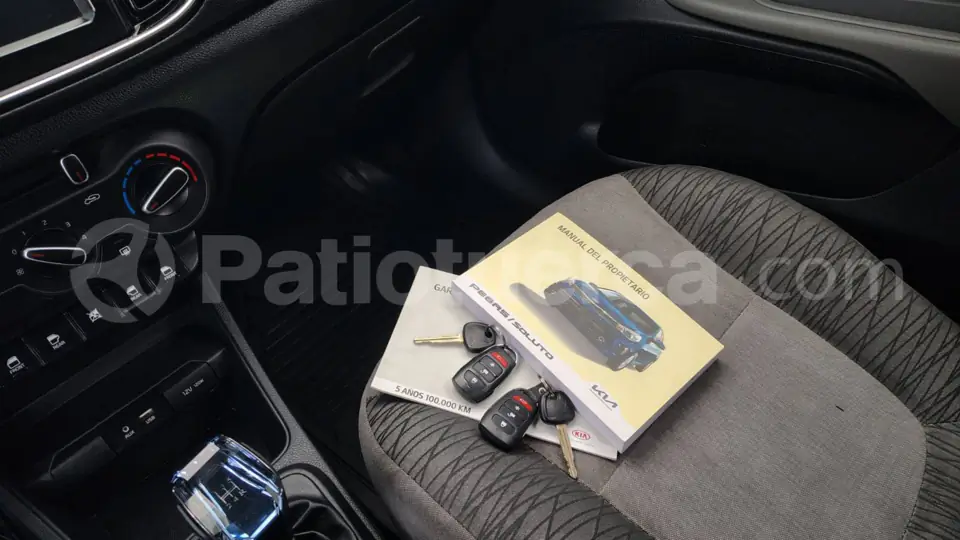 Foto 15 de Kia Soluto