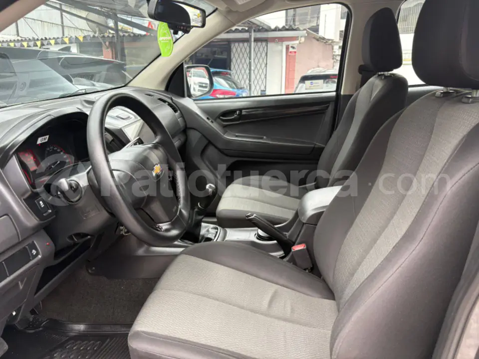 Foto 6 de Chevrolet D-MAX CRDI 2.5 CD 4X2 TM DIESEL