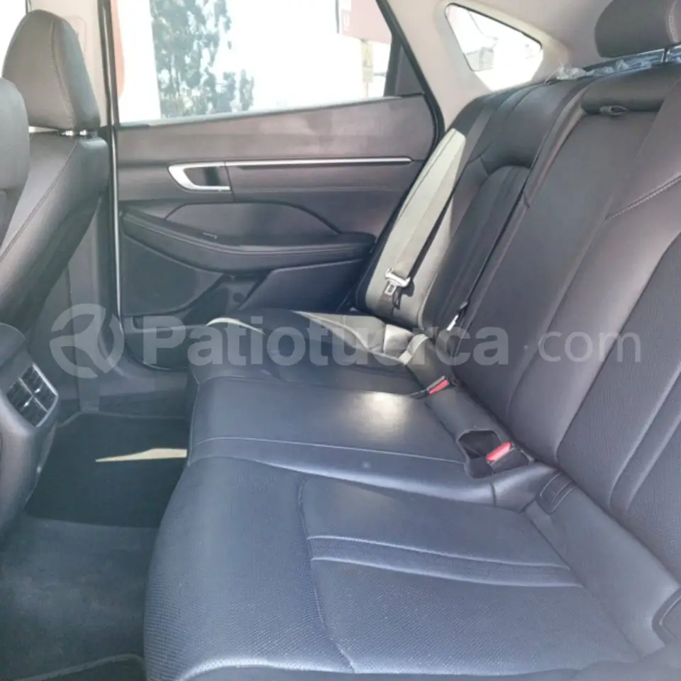 Foto 8 de Hyundai Sonata Hybrid