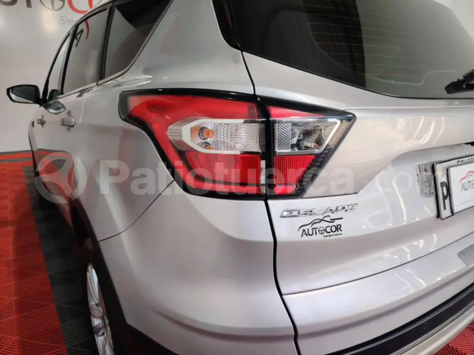 Foto 25 de Ford Escape S