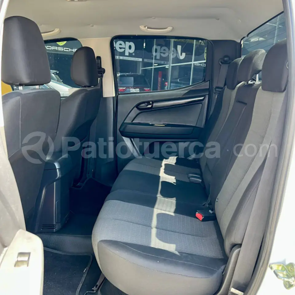 Foto 5 de Chevrolet D-MAX HI RIDE CRDI