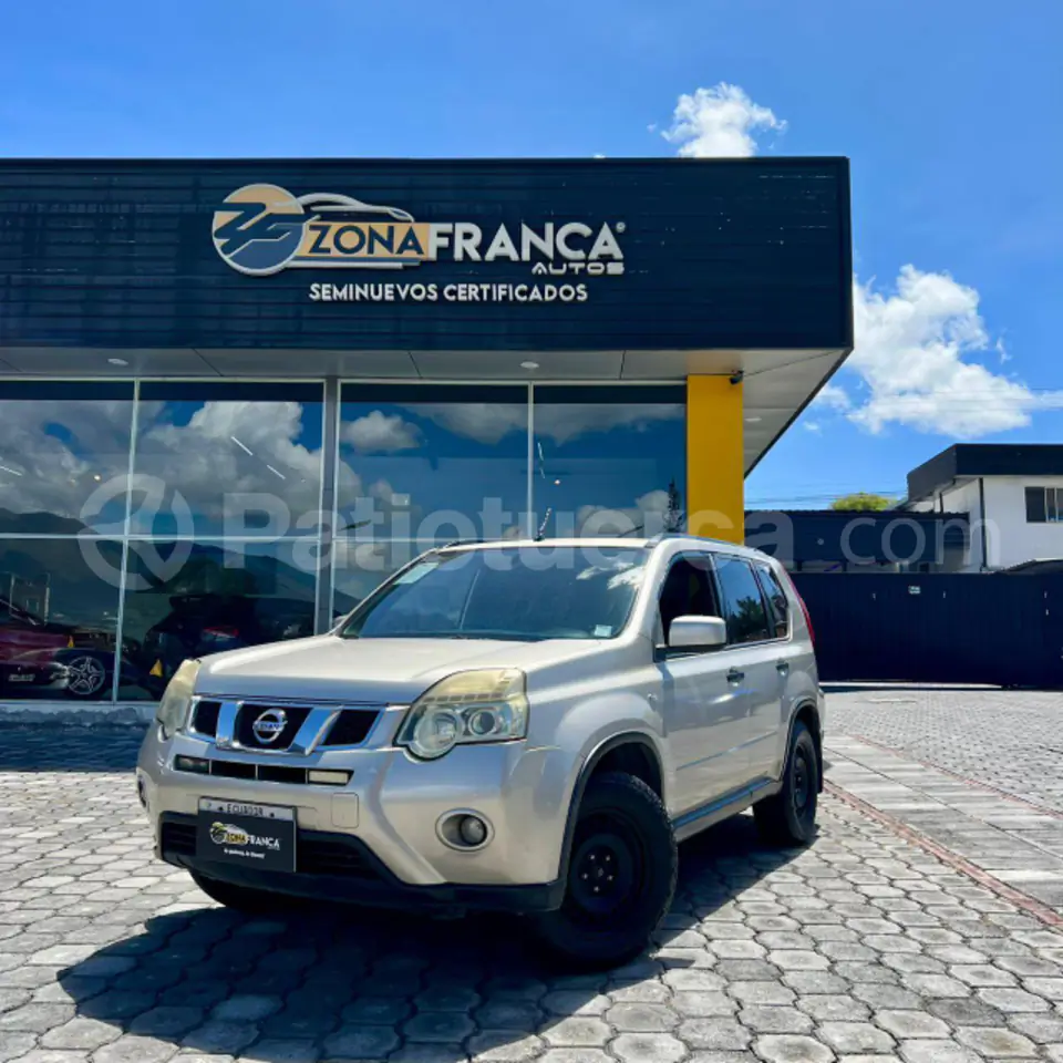 Foto 1 de Nissan X-Trail Xtreme