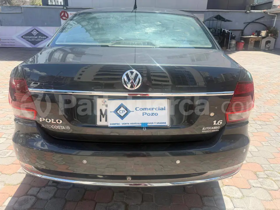 Foto 3 de Volkswagen POLO CONFORTLINE