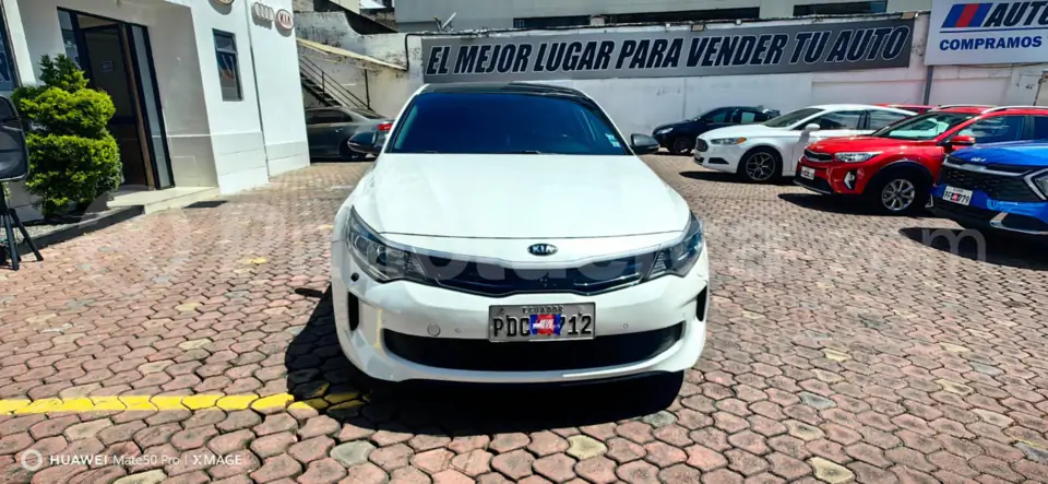 Foto 2 de Kia Optima Hybrid