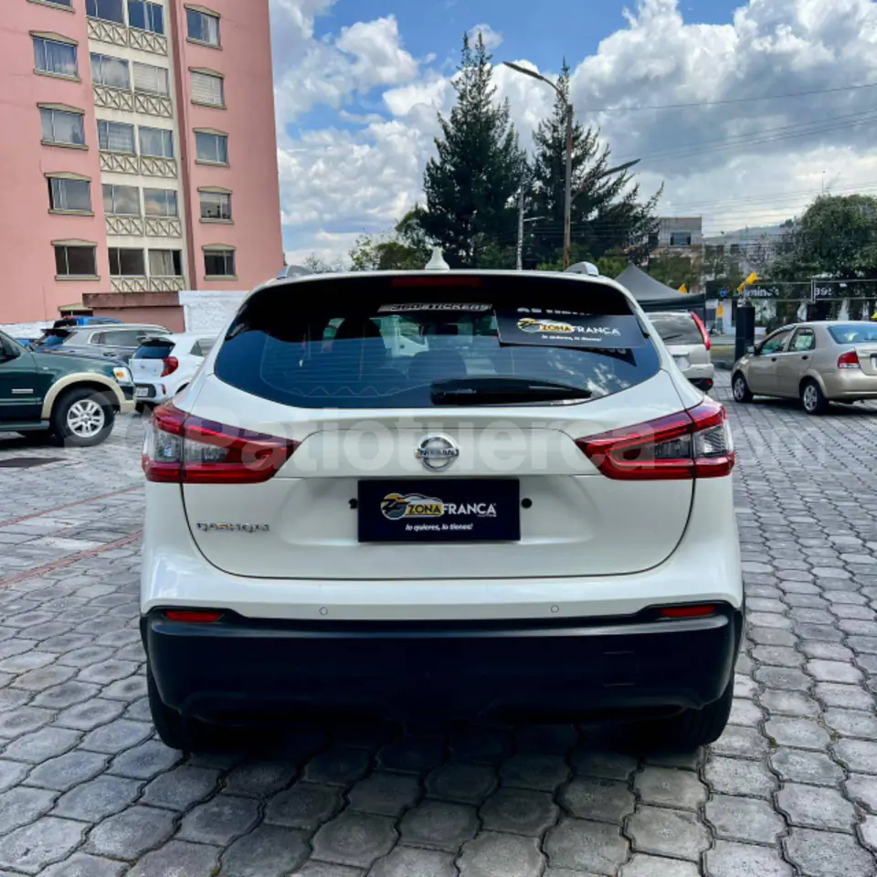 Foto 8 de Nissan Qashqai sense