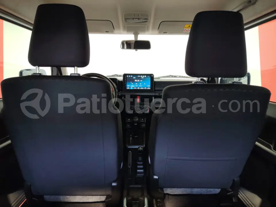 Foto 23 de Suzuki Jimny