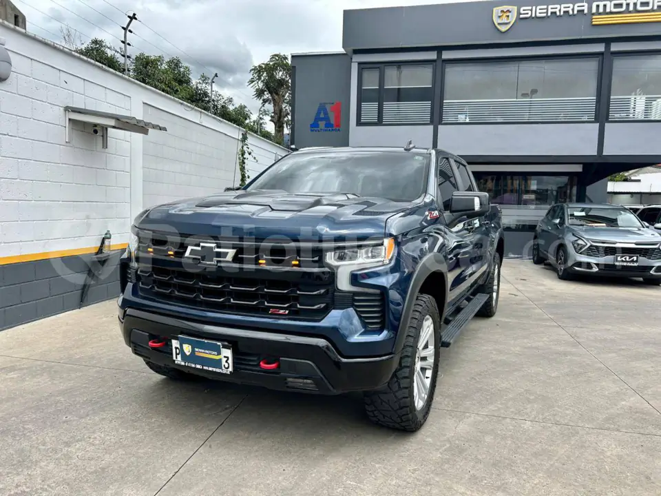 Foto 1 de Chevrolet Silverado Trailboss Z71 AC