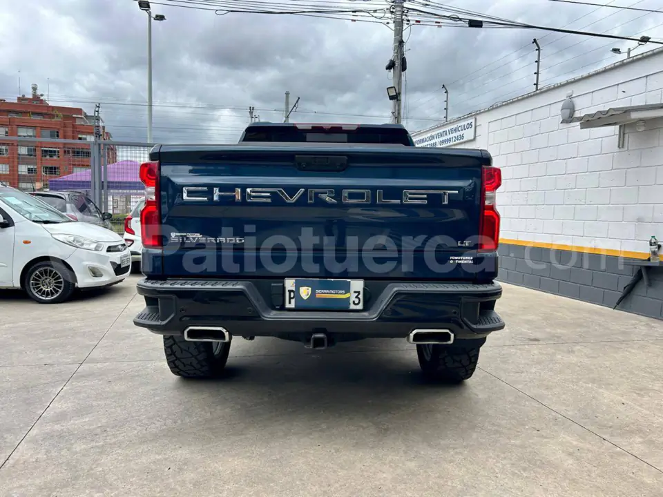 Foto 4 de Chevrolet Silverado Trailboss Z71 AC