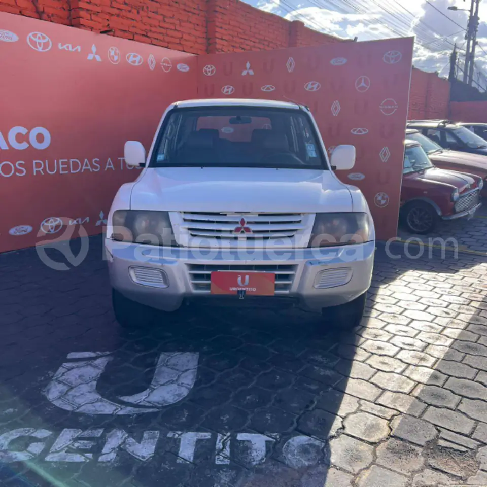 Foto 1 de Mitsubishi Montero