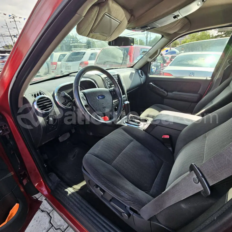 Foto 14 de Ford Explorer XLT