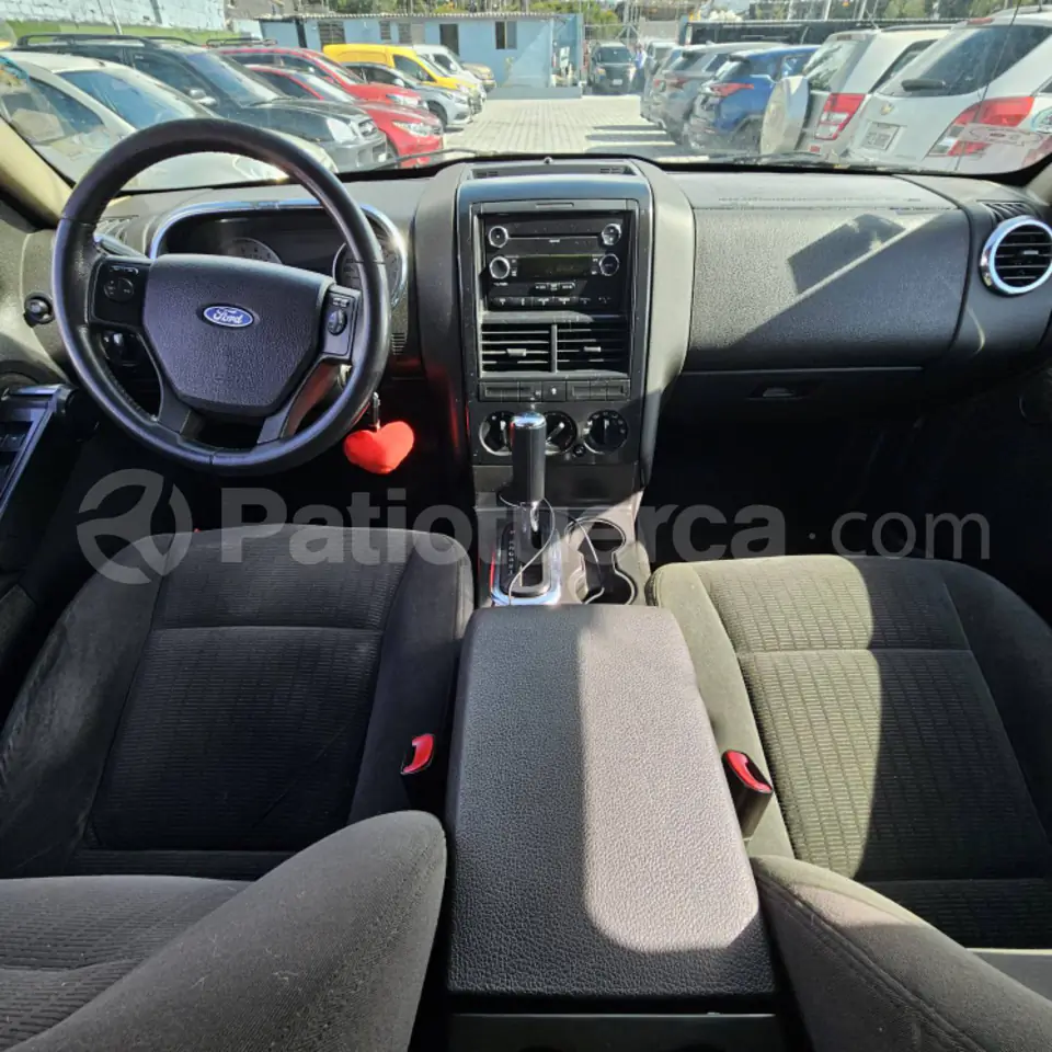 Foto 17 de Ford Explorer XLT