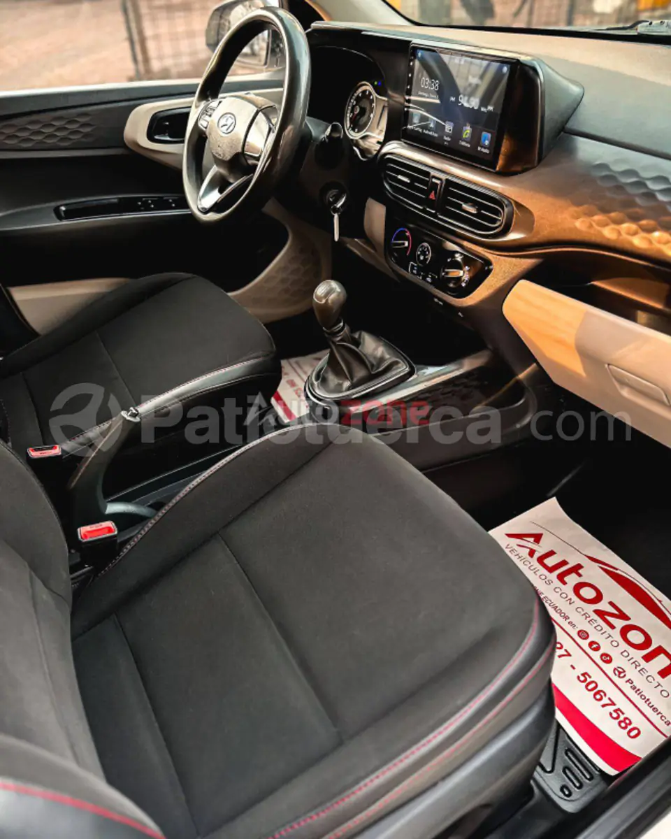 Foto 14 de Hyundai GRAND I10 GLS