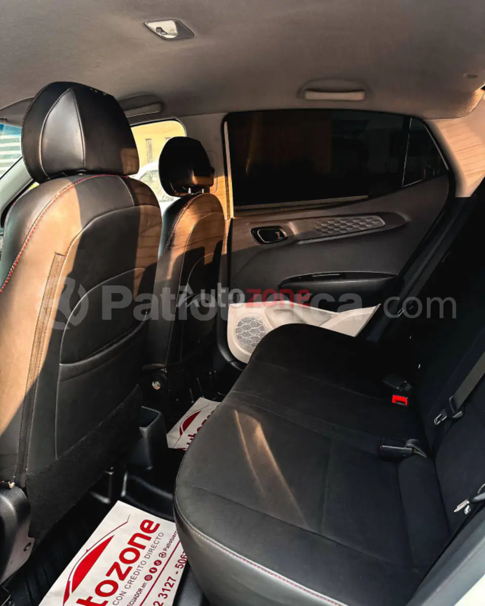 Foto 16 de Hyundai GRAND I10 GLS