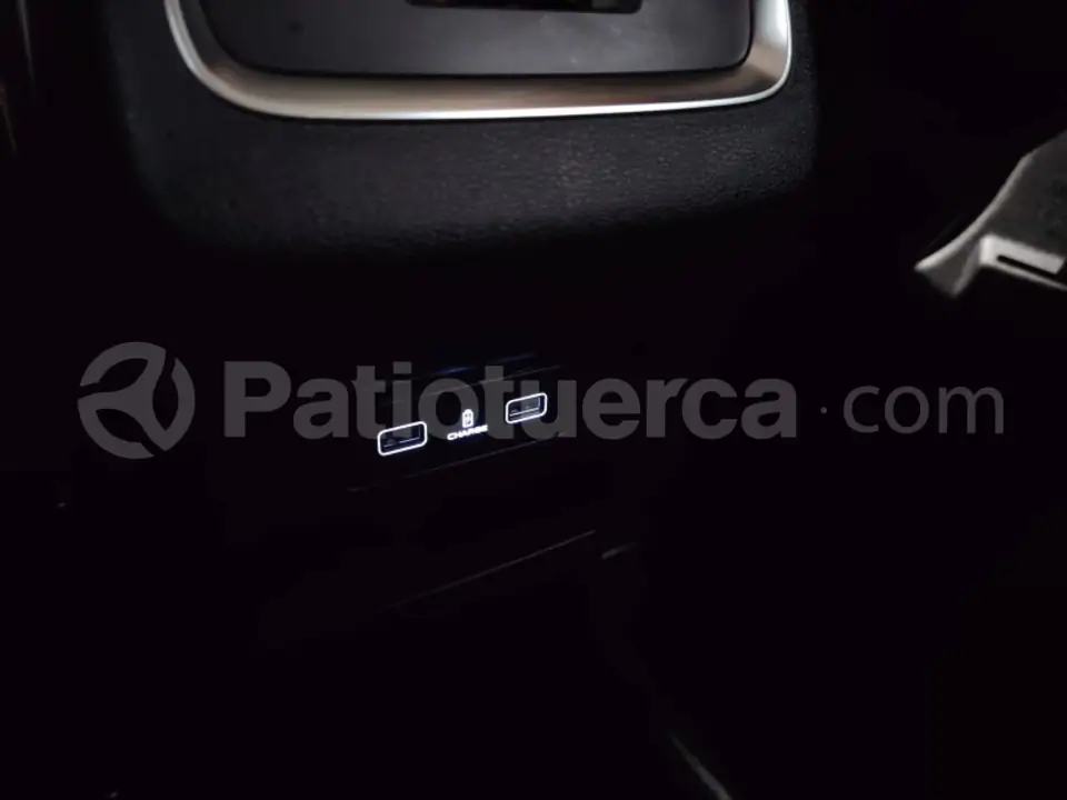 Foto 24 de Geely AZCARRA HYBRID