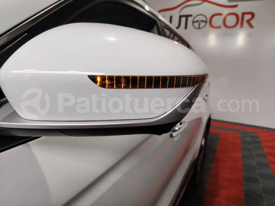 Foto 35 de Geely AZCARRA HYBRID