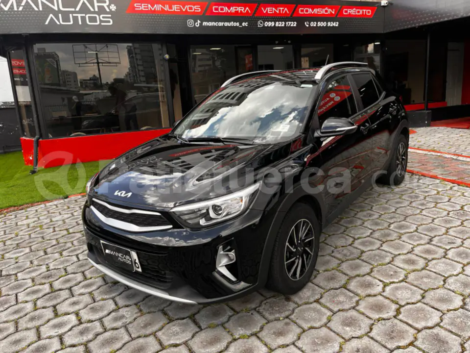 Foto 1 de Kia Stonic LX