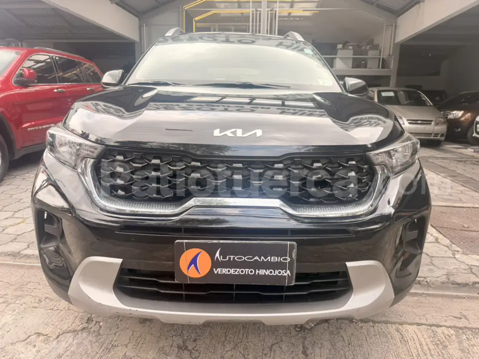 Foto 2 de Kia Sonet AC