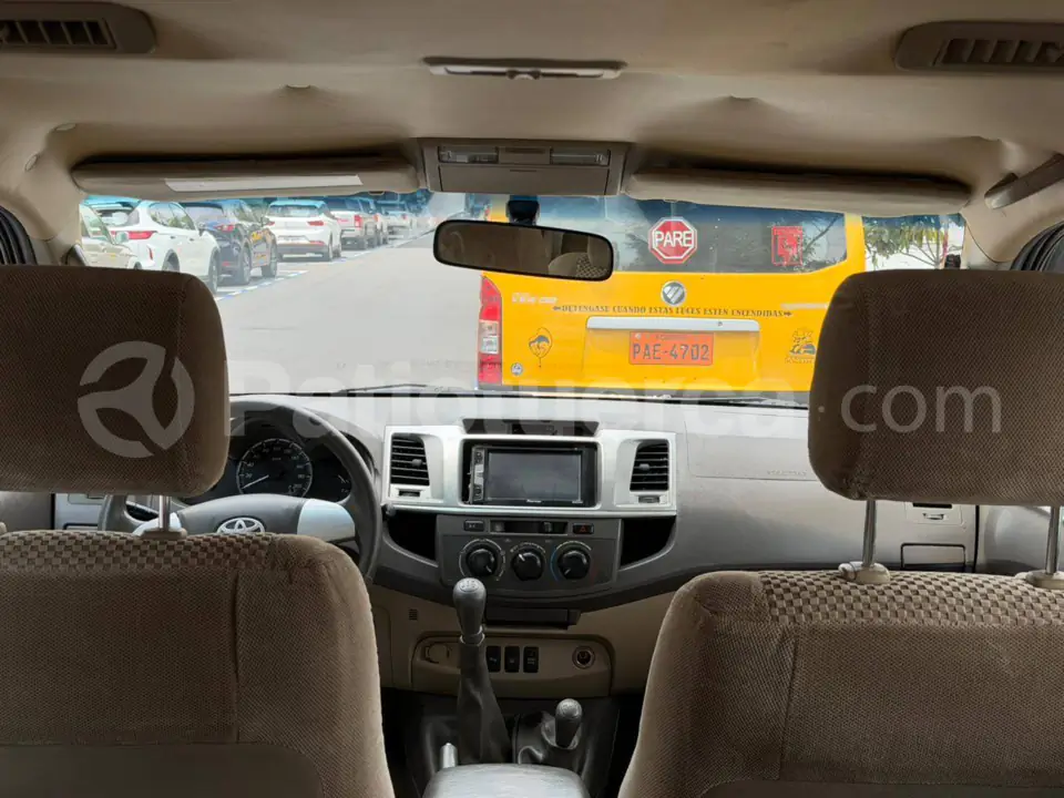 Foto 14 de Toyota Fortuner 2.7