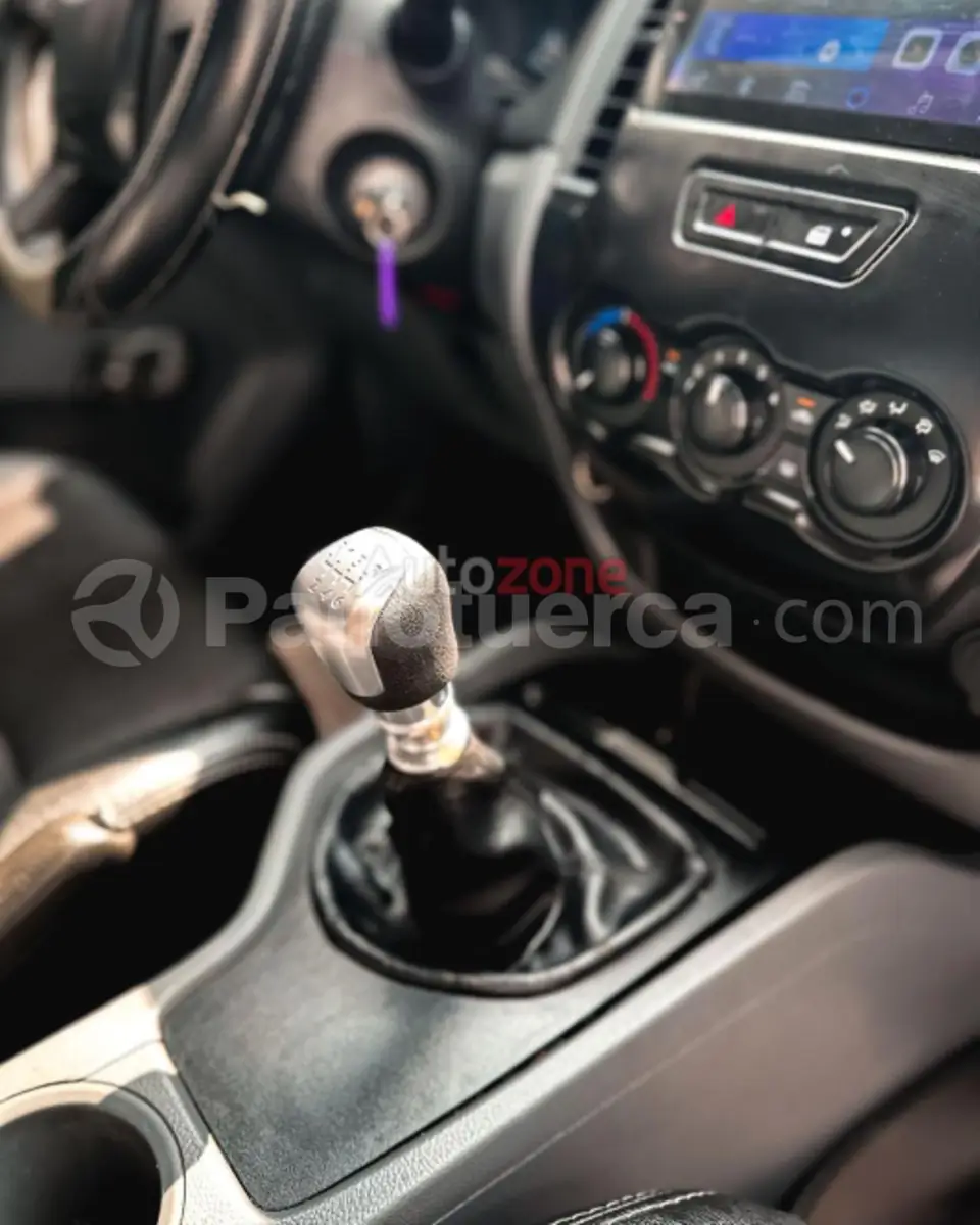 Foto 11 de Ford RANGER XLS