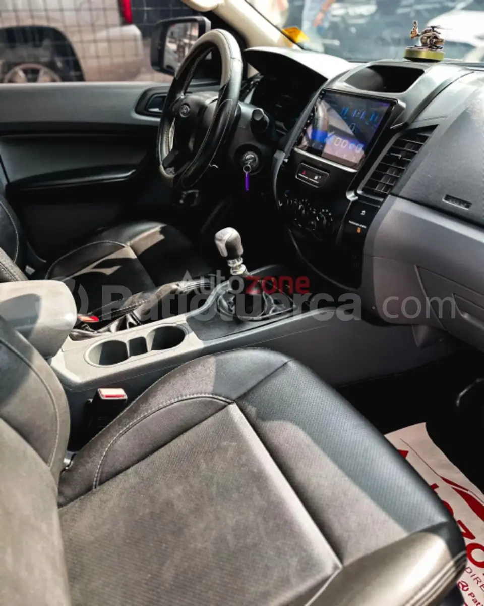 Foto 12 de Ford RANGER XLS