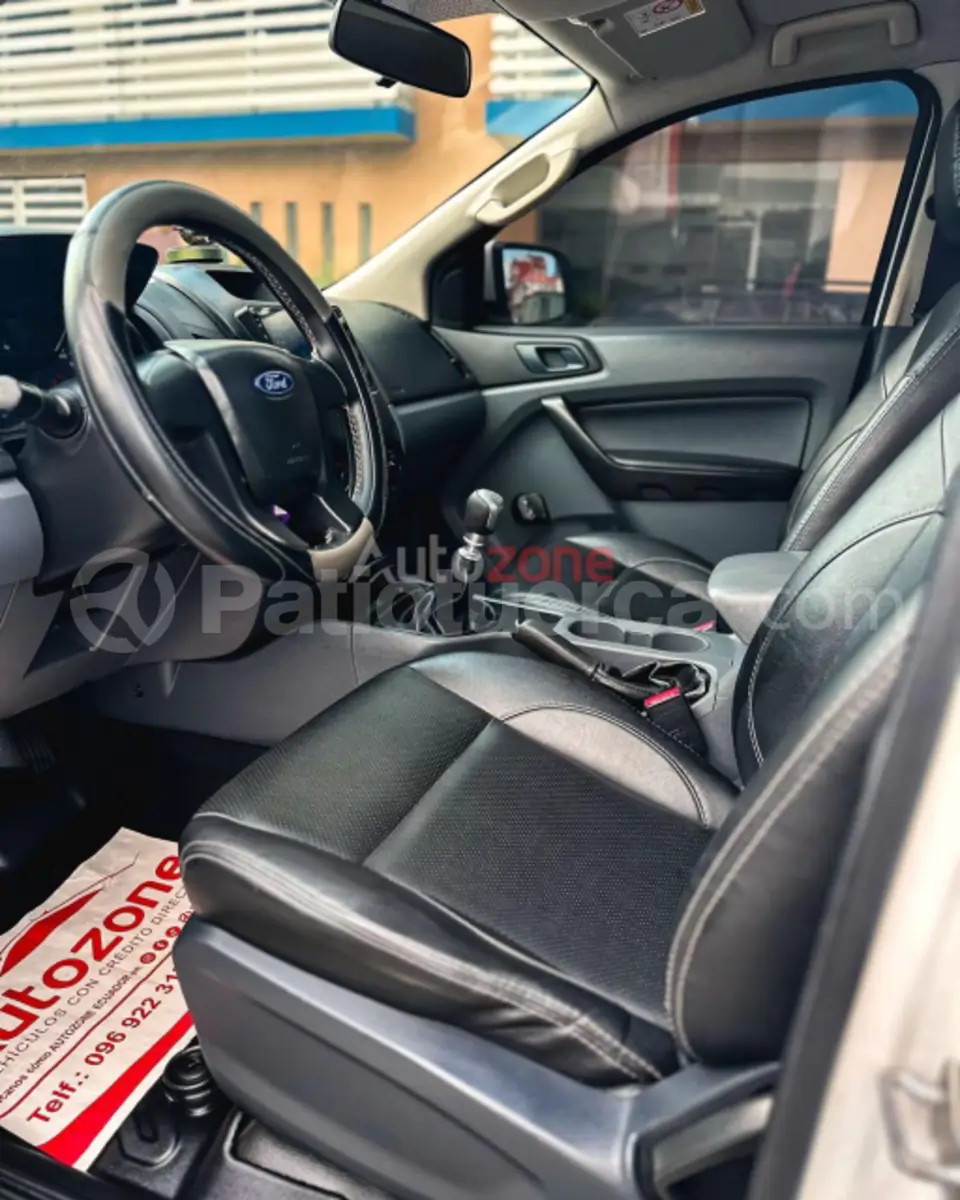 Foto 15 de Ford RANGER XLS