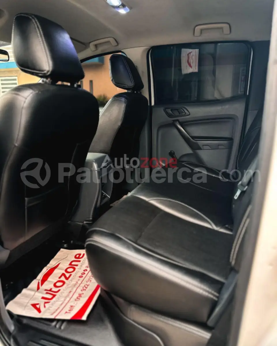 Foto 16 de Ford RANGER XLS