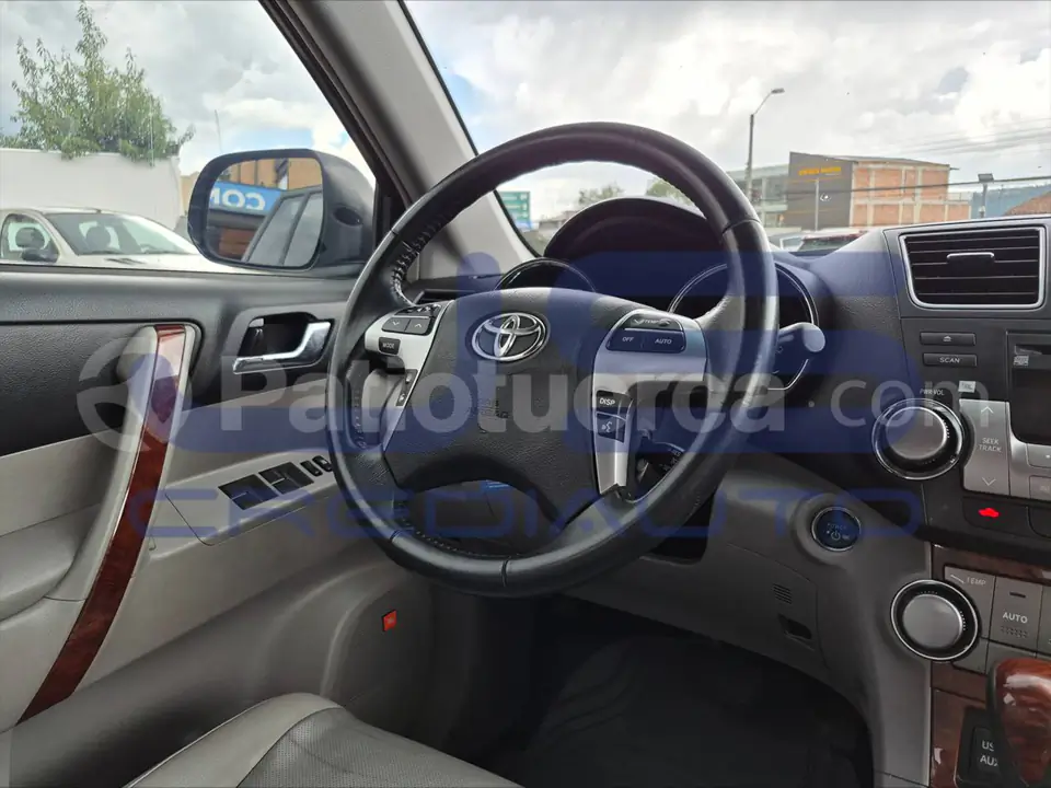 Foto 11 de Toyota Highlander Limited Hibrido