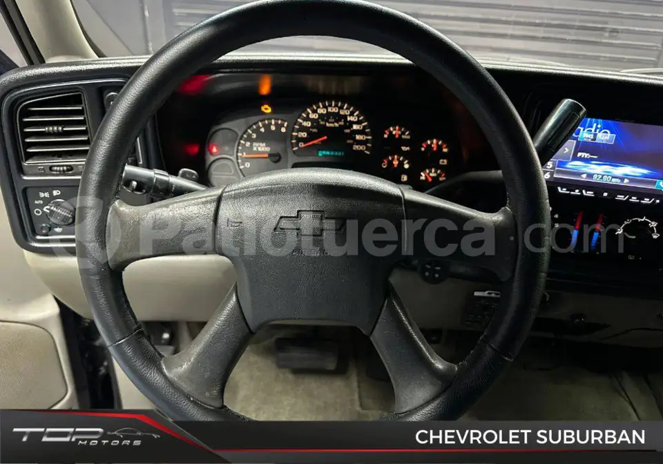 Foto 9 de Chevrolet Suburban