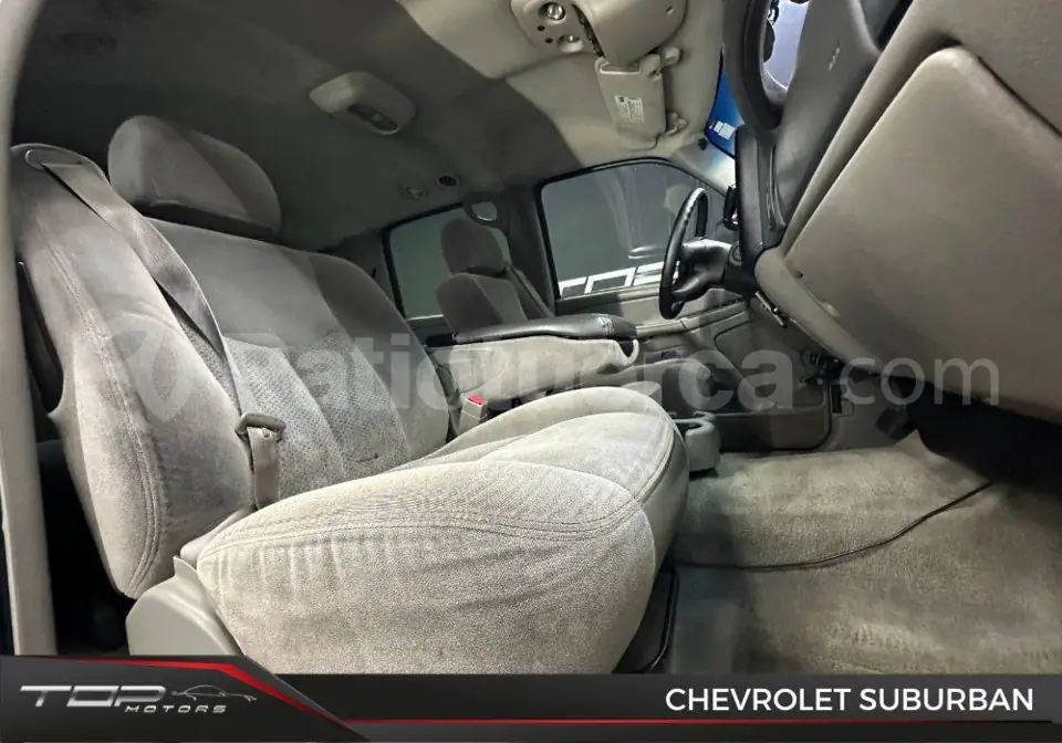 Foto 14 de Chevrolet Suburban