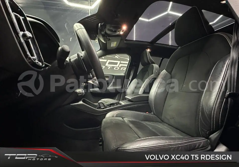 Foto 12 de Volvo XC40 R Design