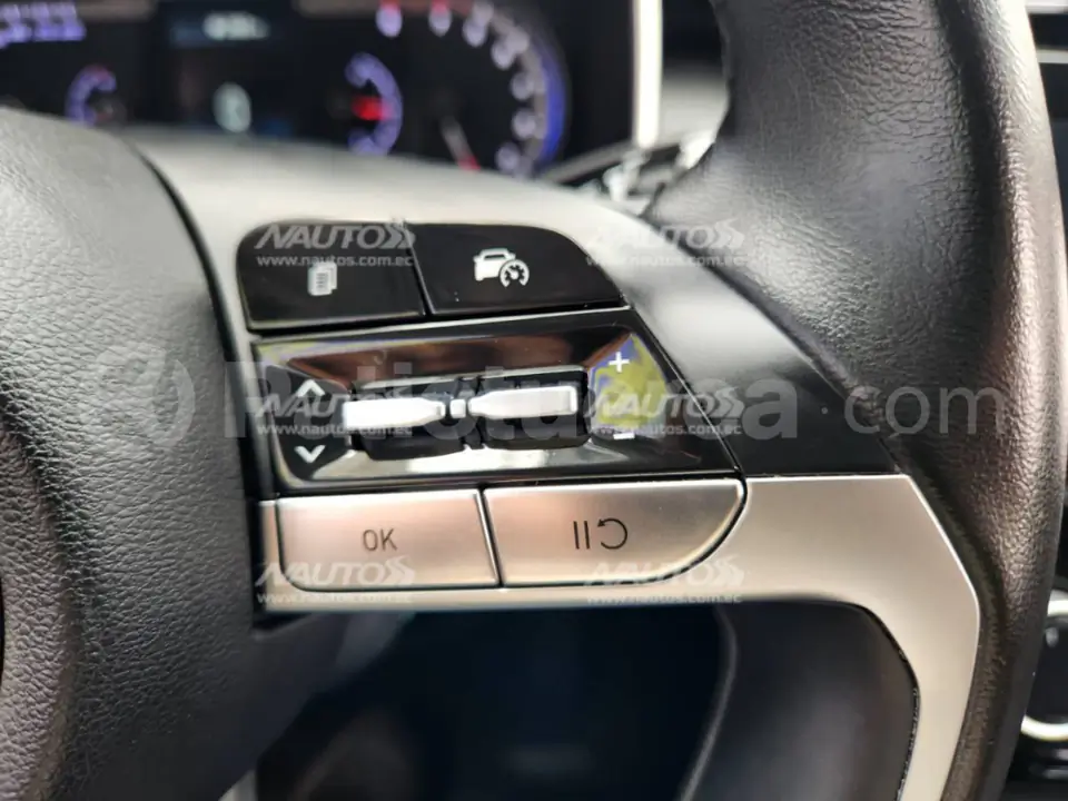 Foto 8 de Hyundai TUCSON NX4E GL