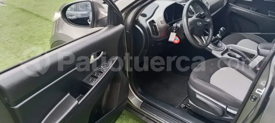 Foto 10 de Kia Sportage R