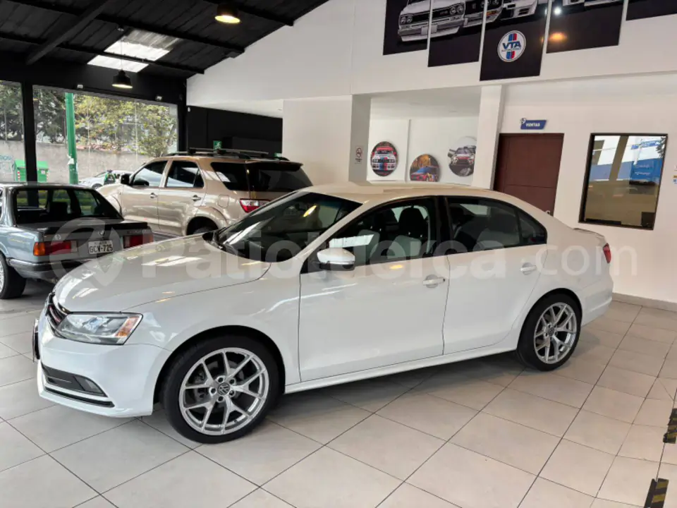 Foto 4 de Volkswagen New Jetta