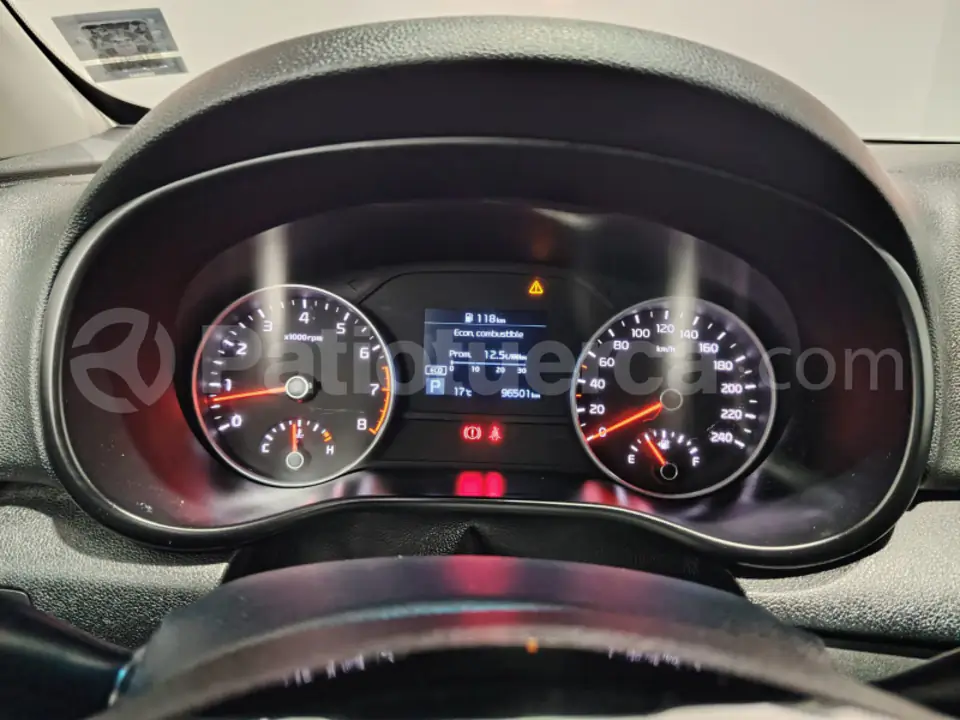 Foto 14 de Kia Sportage LX